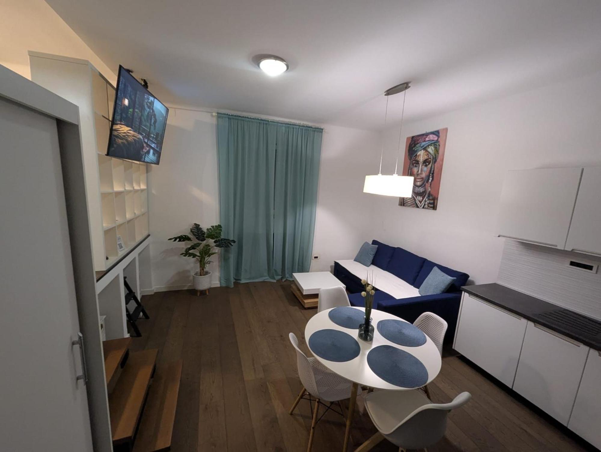 Fantabulous Downtown Abode W King Bed, 65" Tv, Washer And Tumble Dryer Zagreb Extérieur photo